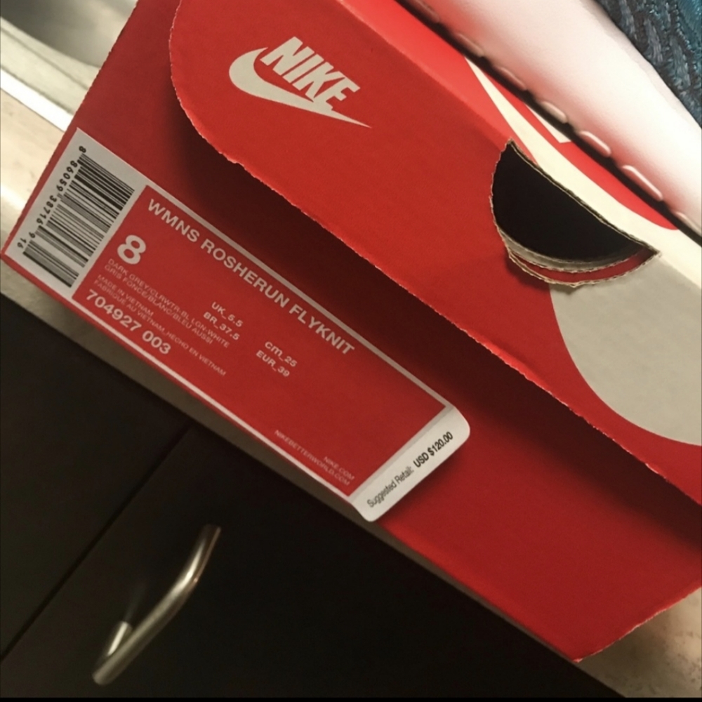 Nike Women's Nine Rosherun Flynet - Picture 7 of 7